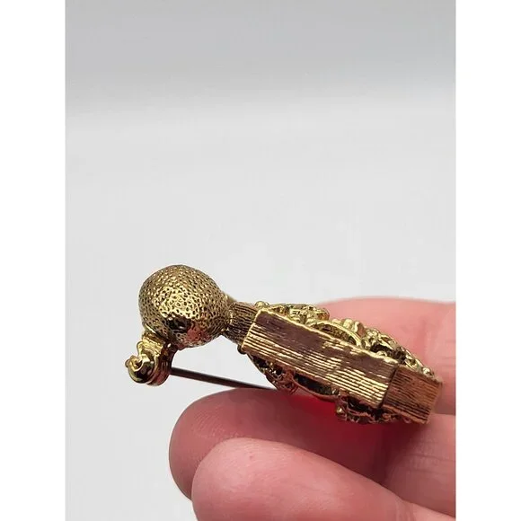 VTG Figural Ornate Perfume Bottle Pin Brooch Gold Tone Red Glass Faceted Stone - Picture 5 of 8